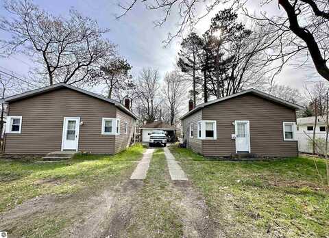 811 & 813 S Division Street, Traverse City, MI 49684