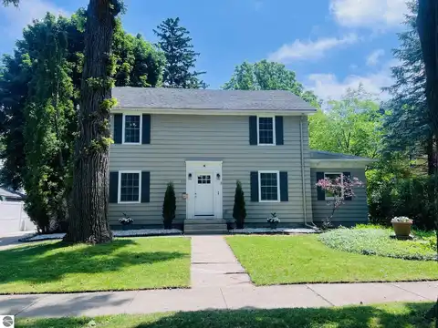 403 S Kinney, Mount Pleasant, MI 48858