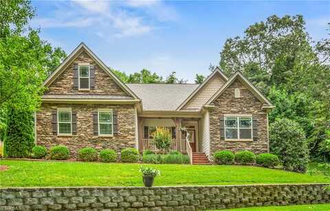 1550 Pike Place Court, Kernersville, NC 27284