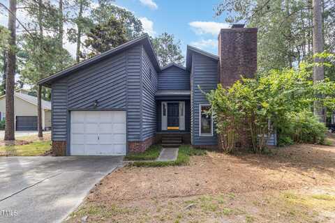 5623 Tee Court, Hope Mills, NC 28348