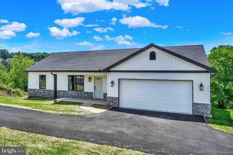 335 BARCLAY DRIVE, RED LION, PA 17356