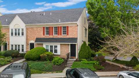 512 EVEREST CIRCLE, WEST CHESTER, PA 19382