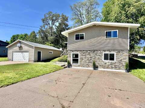 1402 Altamont, Marquette, MI 49855