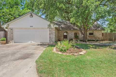 3209 Pioneer Circle, Woodway, TX 76712