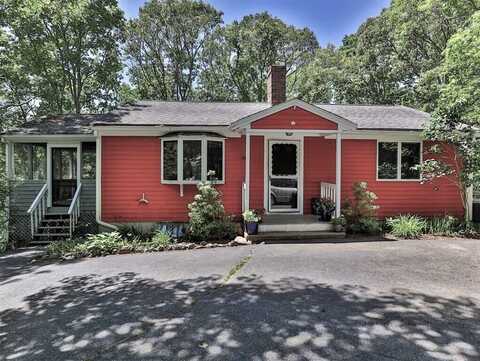 147 Braeside Road, Falmouth, MA 02540