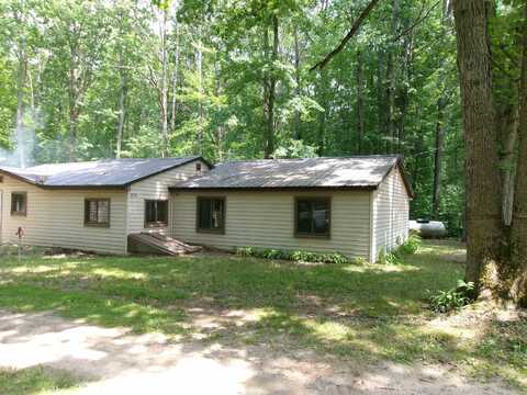 379 E Clarence, Harrison, MI 48625