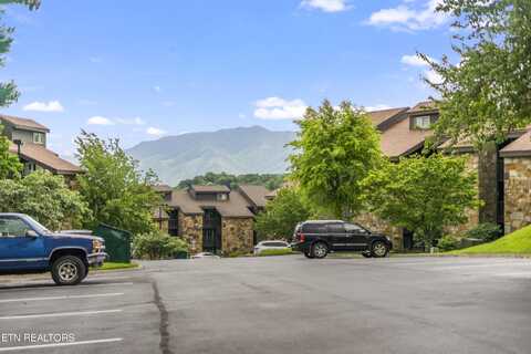 1380 Ski View Drive, Gatlinburg, TN 37738