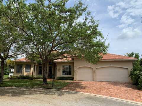 4723 SW 195th Way, Miramar, FL 33029