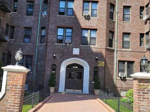 80-09 35th Avenue, Jackson Heights, NY 11372