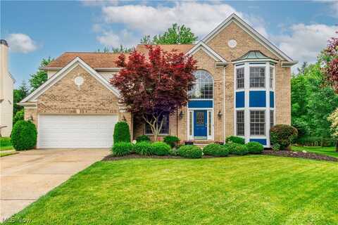 1391 Silverdale Circle, Twinsburg, OH 44087