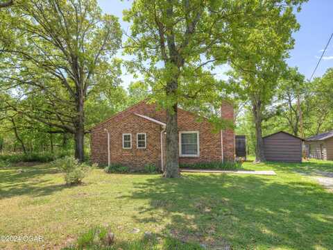 4095 Gum Road, Seneca, MO 64865