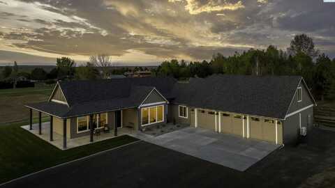 113723 N 302 PR NE, West Richland, WA 99353