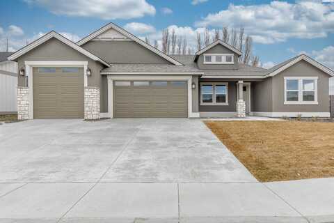 2919 Avrio Ave, Richland, WA 99354