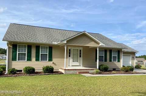 425 W Denny Avenue, Pinebluff, NC 28373