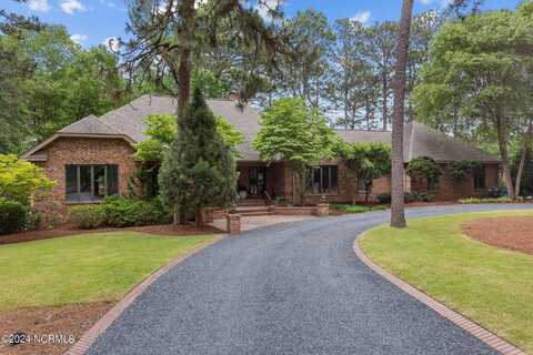 5 Hearthstone Road, Pinehurst, NC 28374