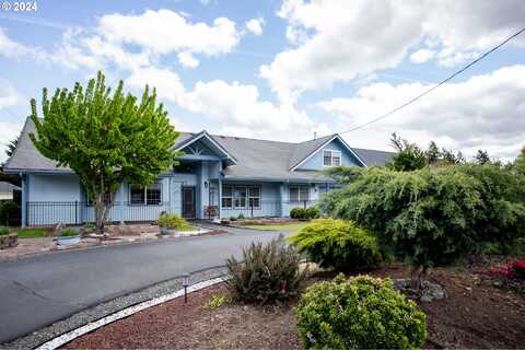 3925 SCENIC DR, Eugene, OR 97404