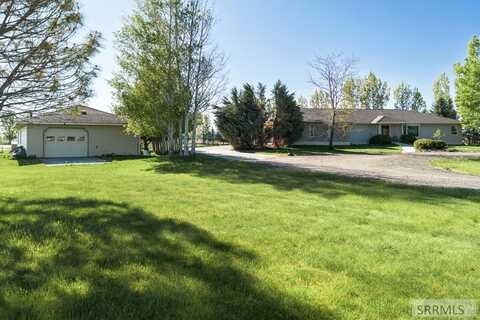 273 N 400 W, BLACKFOOT, ID 83221