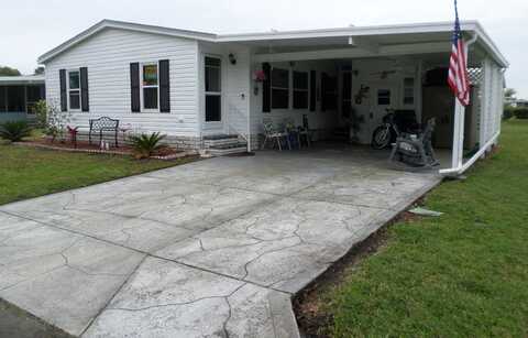 30 E Hampton Dr, Auburndale, FL 33823