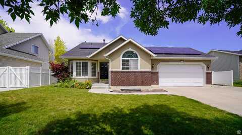 1014 W 350, Layton, UT 84041