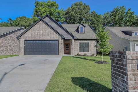 1002 Summit Ridge Drive, Paragould, AR 72450