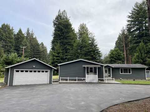 94 Bachelor, Crescent City, CA 95531