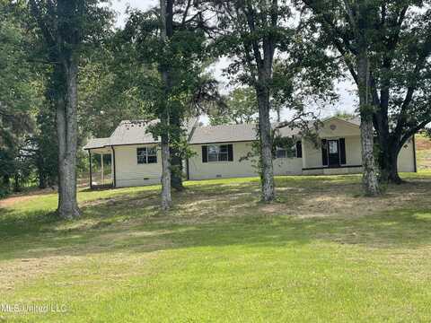 2213 Crockett Road, Senatobia, MS 38668