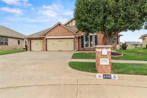 8705 NW 72nd Court, Warr Acres, OK 73132