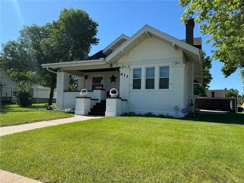 411 6th Street S, Sauk Centre, MN 56378