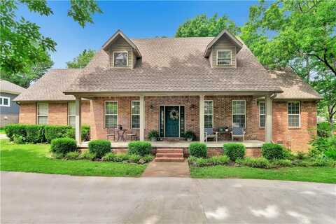 751 N Fowler AVE, Fayetteville, AR 72701