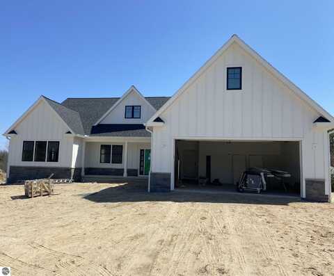 142 VINEYARD RIDGE DRIVE, TRAVERSE CITY, MI 49686