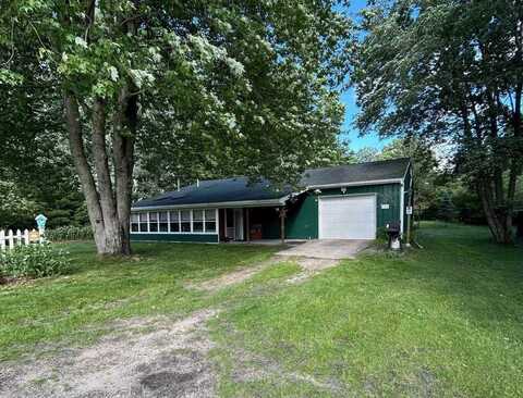 1702 Martin, Gladwin, MI 48624