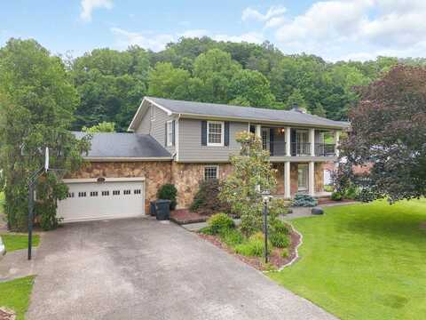 664 Lakeside Drive, Jackson, KY 41339