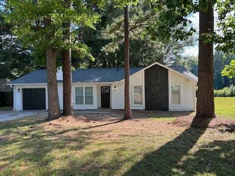 8303 Park Ridge Drive, Riverdale, GA 30274