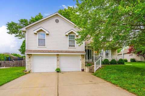 612 NE Victoria Drive, Lees Summit, MO 64086