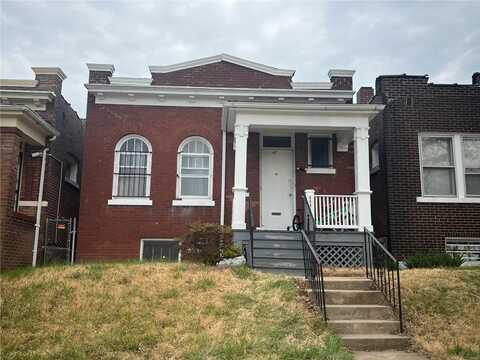 4881 San Francisco Avenue, Saint Louis, MO 63115