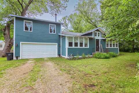 26810 107th St, Trevor, WI 53179