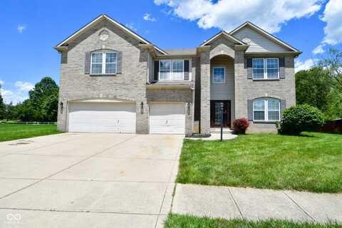 8476 Thorn Bend Drive, Indianapolis, IN 46278