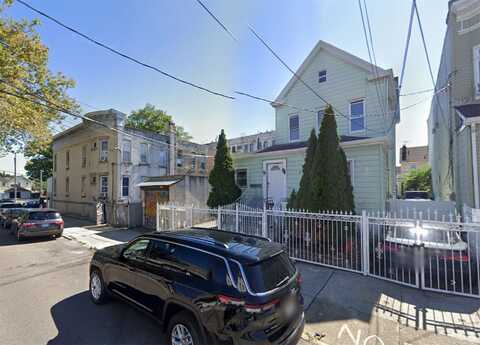 92-14 88th Avenue, Woodhaven, NY 11421