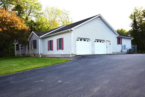 232 Birchwood Terrace, Pittsfield, ME 04967