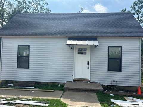 507 S Muskogee Avenue, Claremore, OK 74017