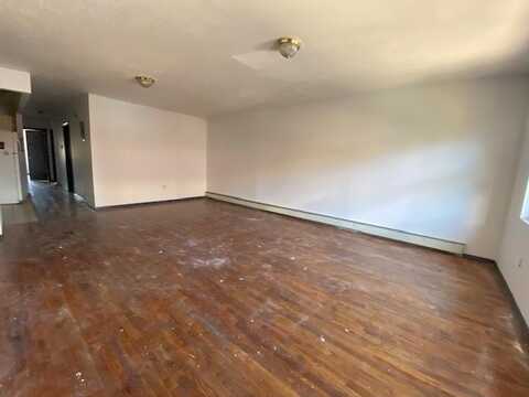 371 Kosciuszko, Brooklyn, NY 11221