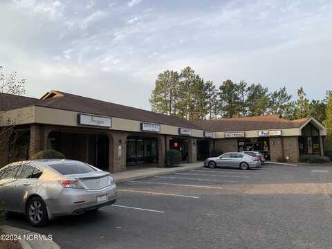 206 Commerce Avenue, Southern Pines, NC 28387