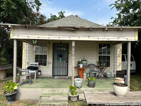 820 Frank St, San Antonio, TX 78208