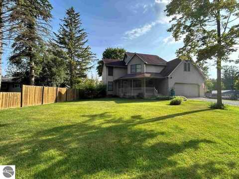 574 Paradise, Beaverton, MI 48612