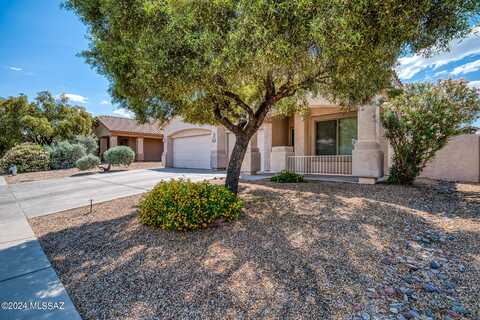 7449 N Clemens Way, Tucson, AZ 85743