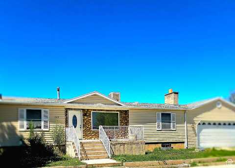 739 E ASH ST, Wellington, UT 84542