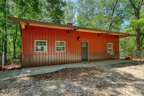 815 Mundell RD, Eureka Springs, AR 72631