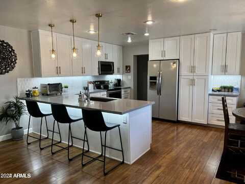 8520 E INDIANOLA Avenue, Scottsdale, AZ 85251