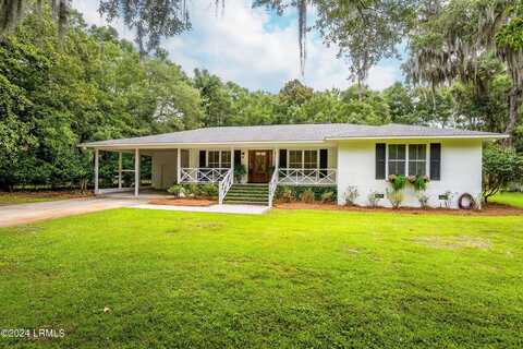 105 Fort Lyttleton Road, Beaufort, SC 29902