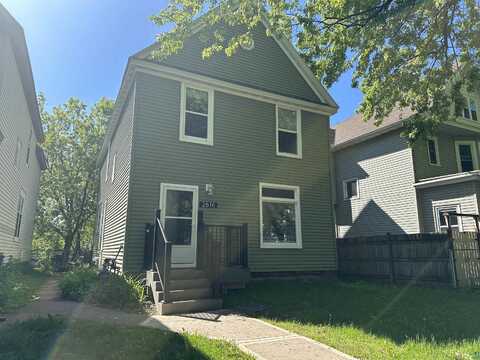 2616 W 5th St, Duluth, MN 55806